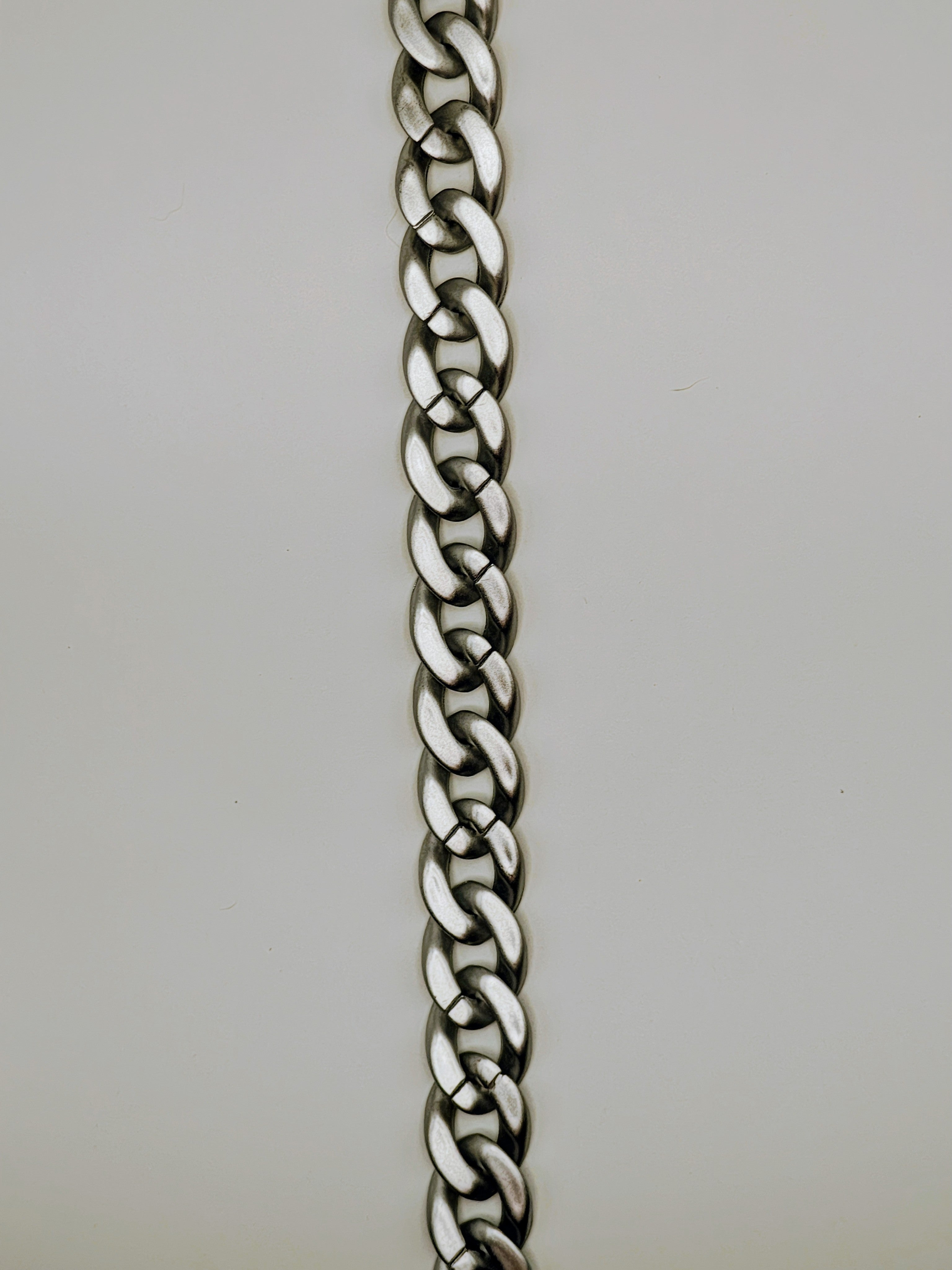 Custom Engraved Lightweight Chain Dog Collar – Colorful Style