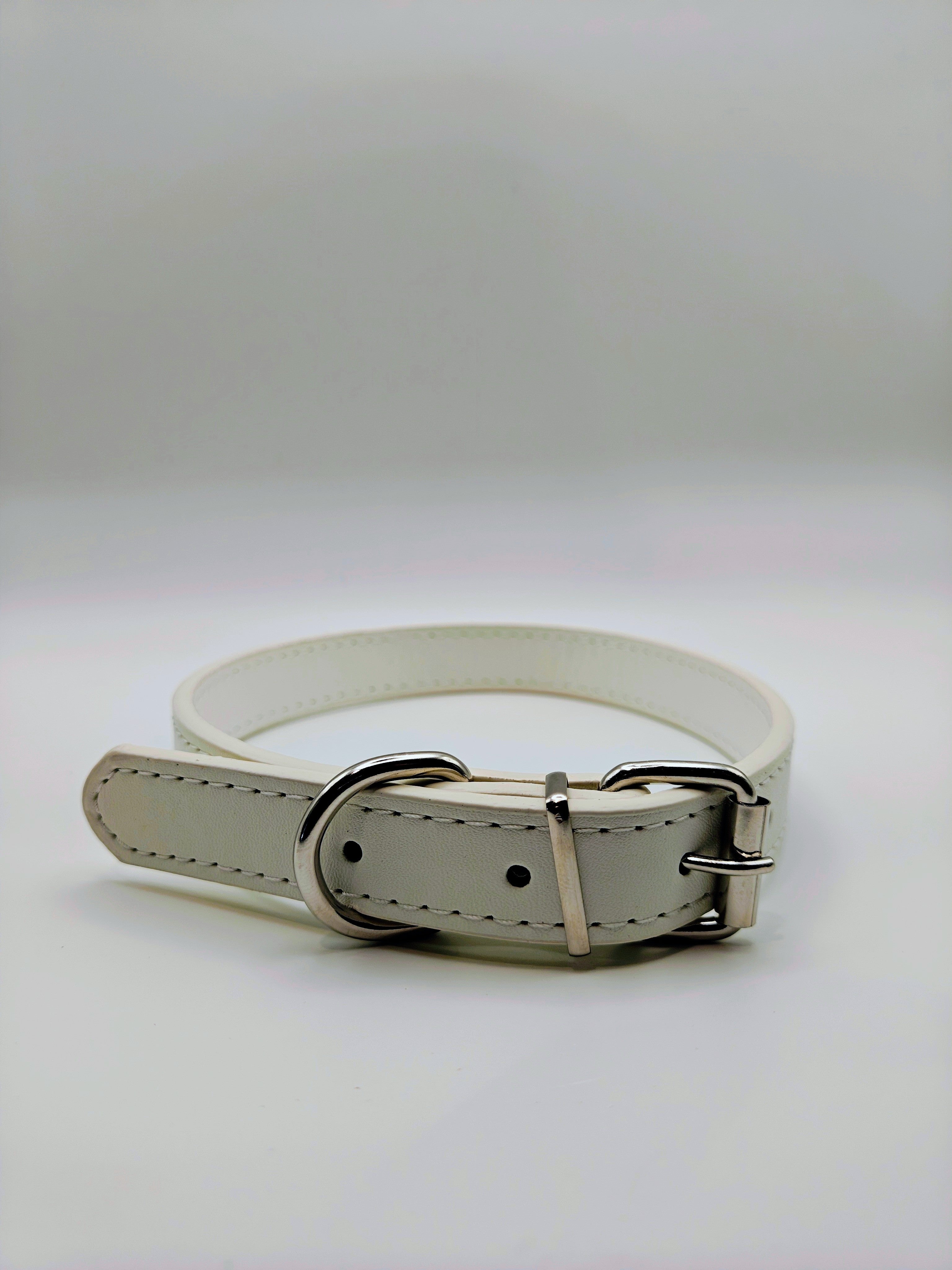 Premium Engraved Faux Leather Pet Collar ✨🐾