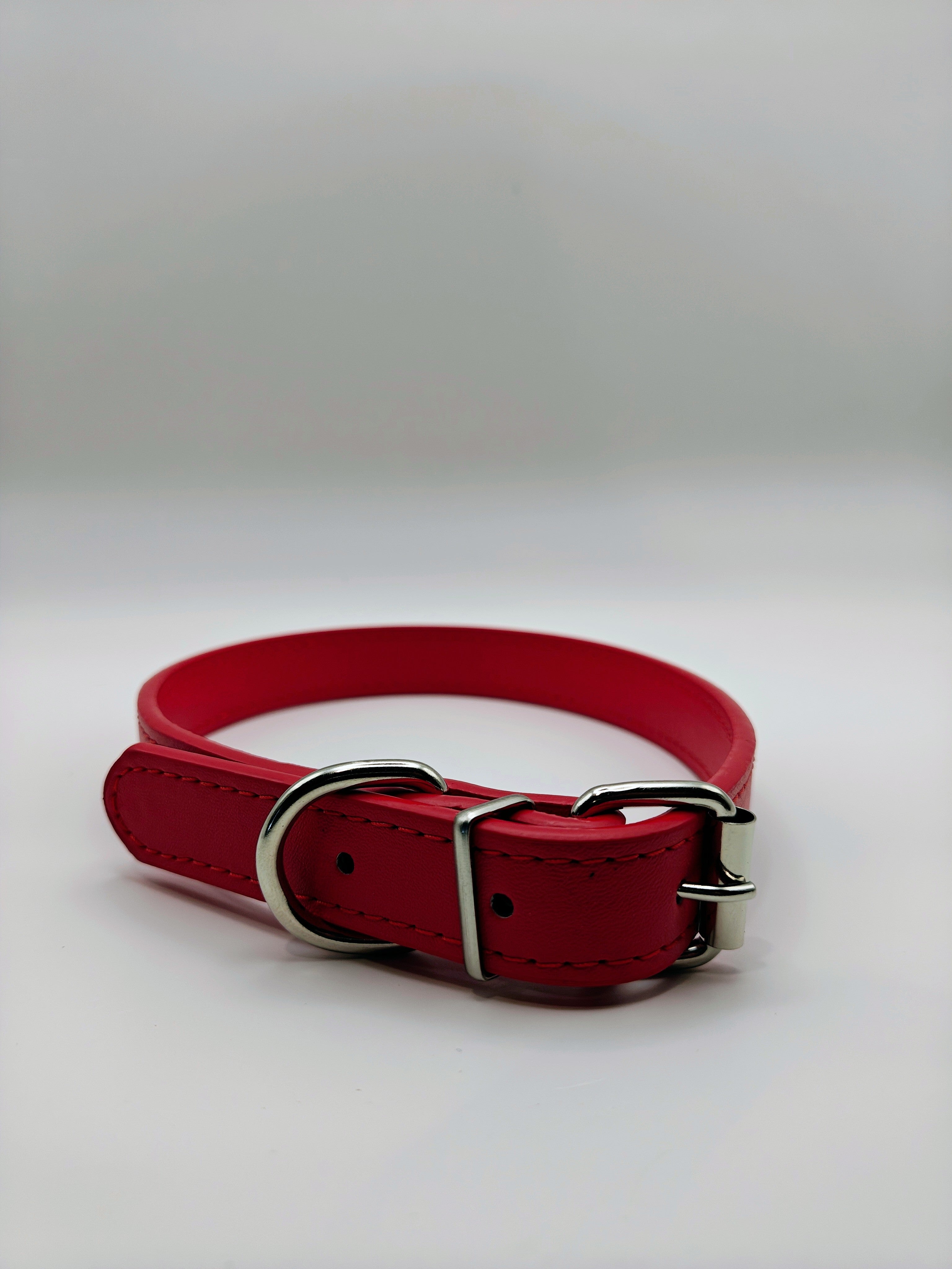 Premium Engraved Faux Leather Pet Collar ✨🐾