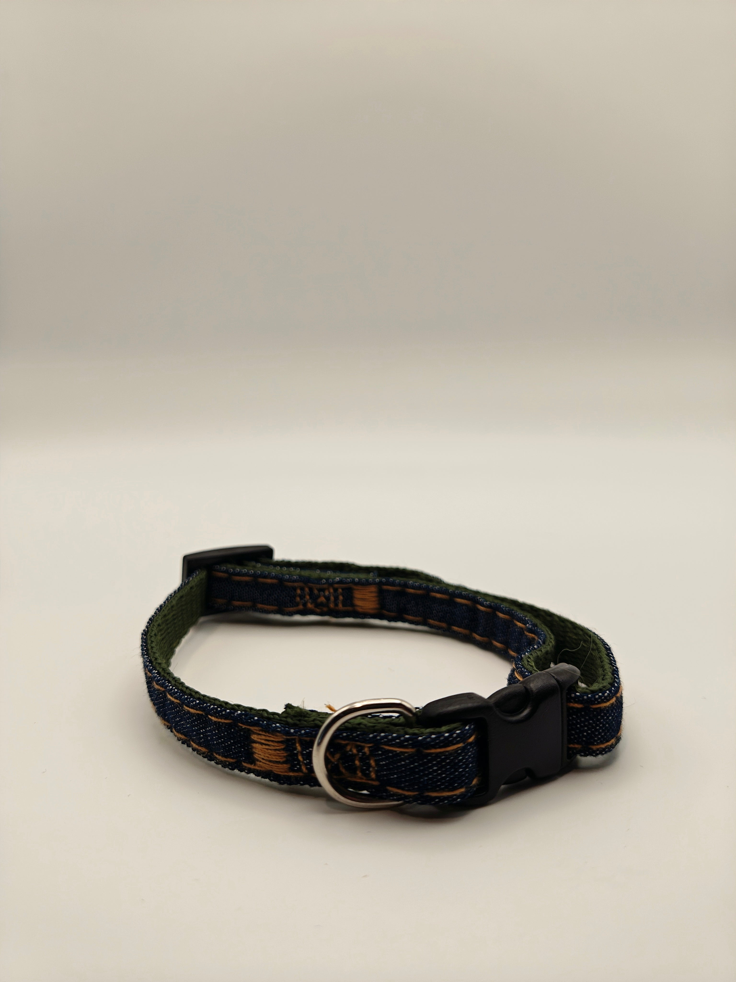 Classic Engraved Denim Pet Collar 👖🐾